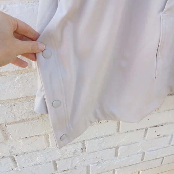 Athleta Glacier Poncho Hoodie Large - Picture 4 of 7